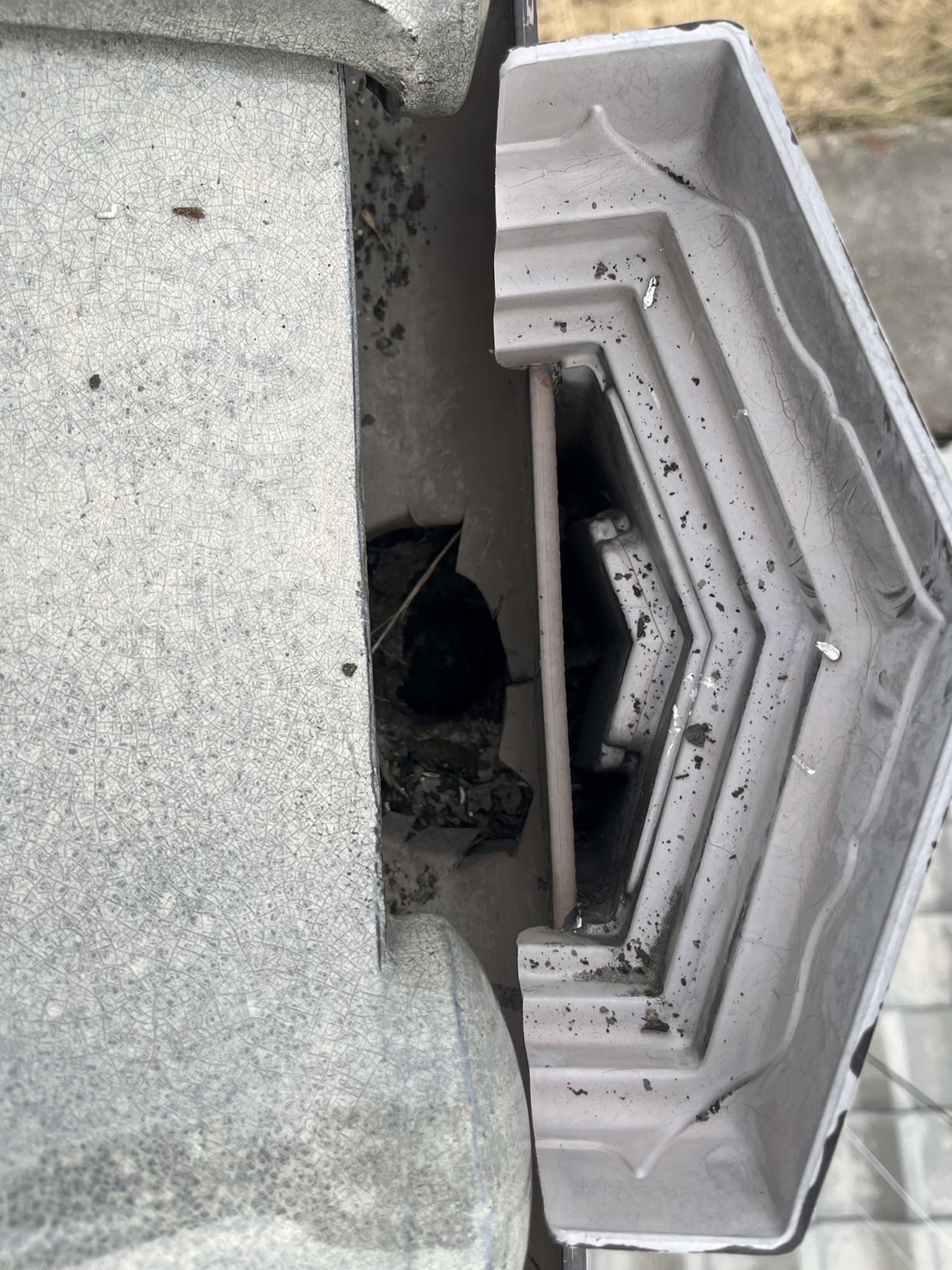 大規模工事から瓦1枚の交換工事まで